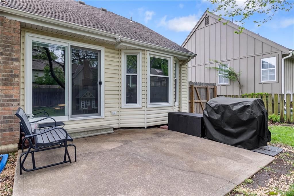 10554 Bradshaw Street — photo 30
