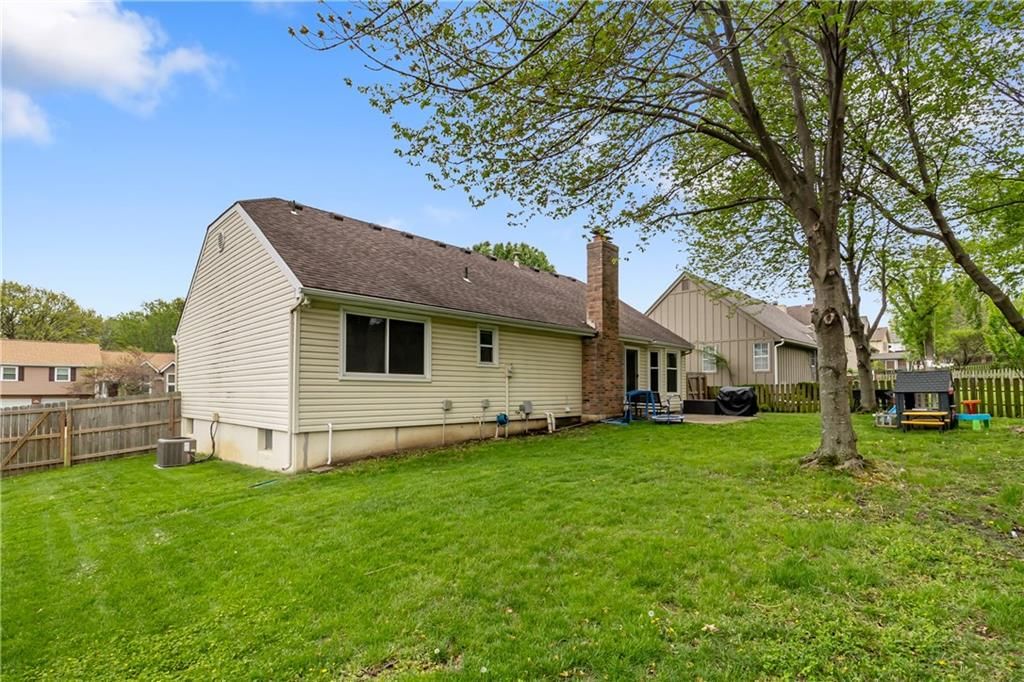 10554 Bradshaw Street — photo 31
