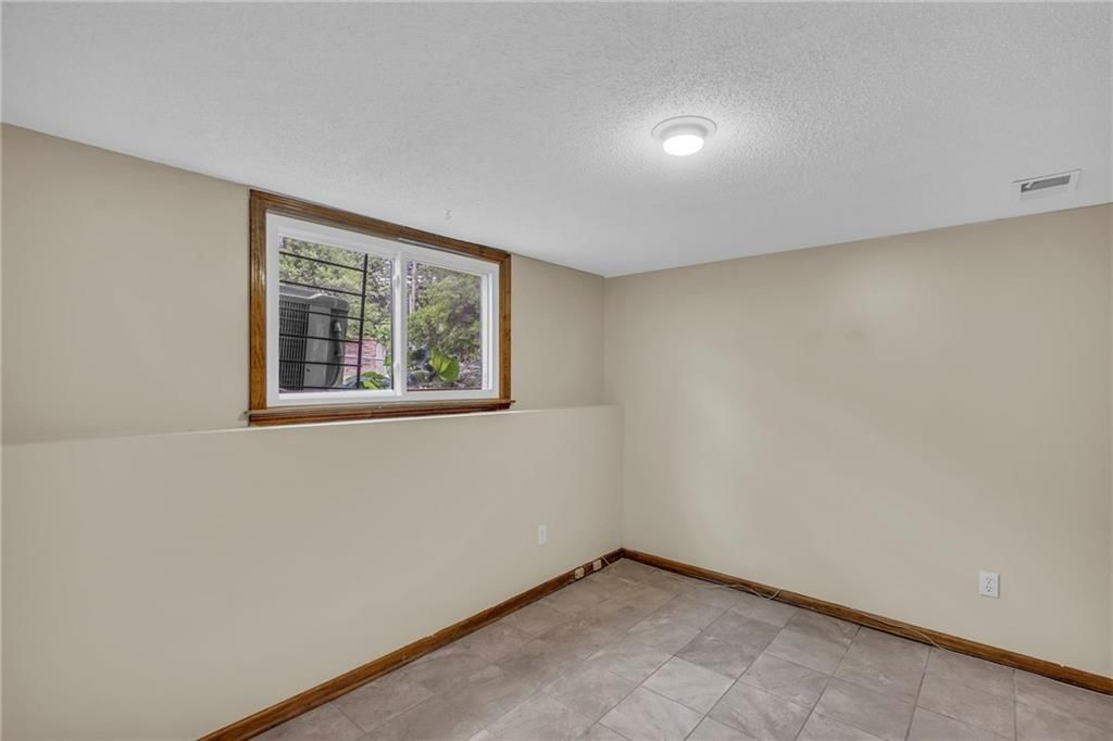 6531 BLUEJACKET Street — photo 28