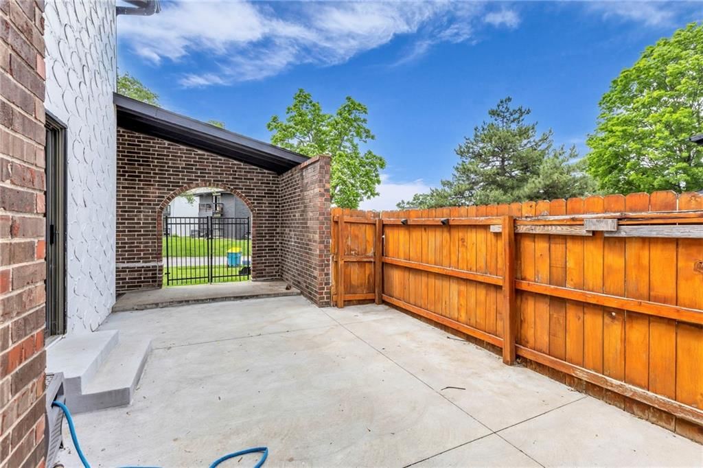 6531 BLUEJACKET Street — photo 35