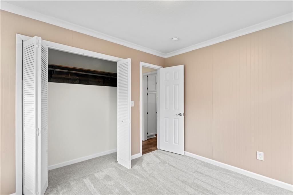 5217 Woodend Avenue — photo 14
