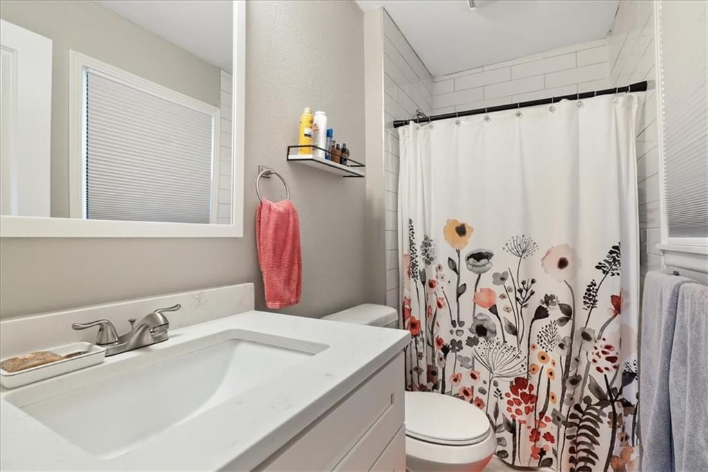 10600 E Bannister Road — photo 11