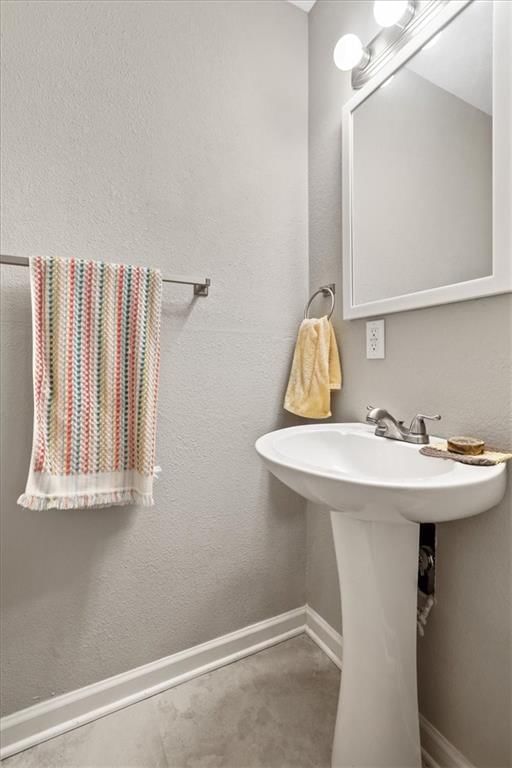 10600 E Bannister Road — photo 16