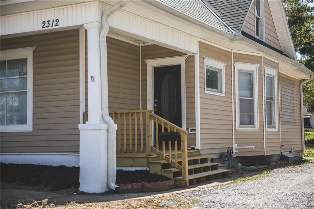 2312 Lafayette Street — photo 20