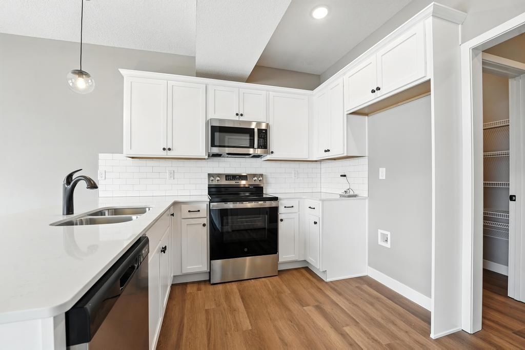 12512 S Parkwood Lane — photo 25