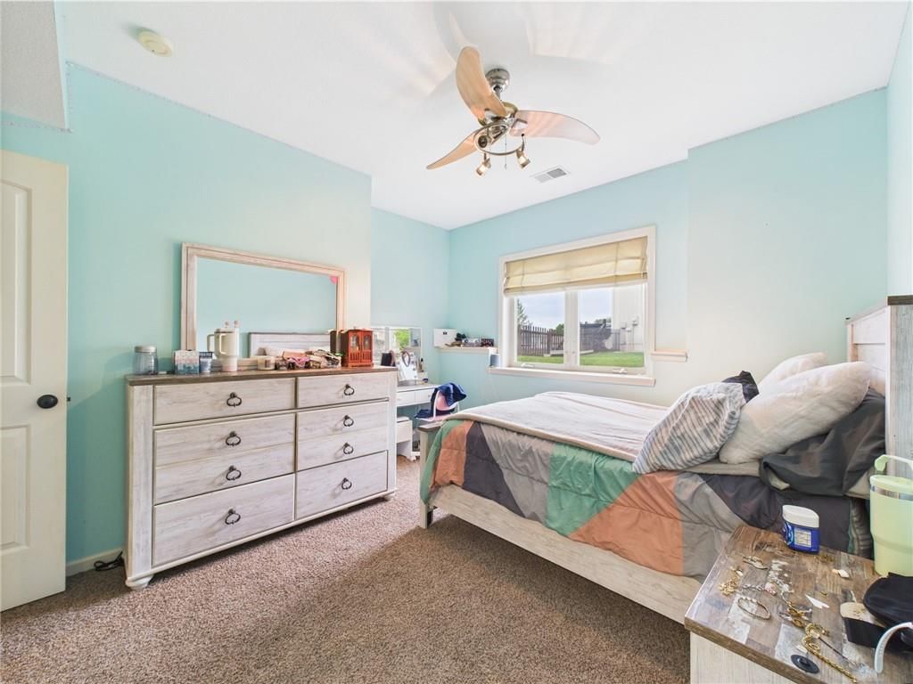 1808 Meadow Lane — photo 34
