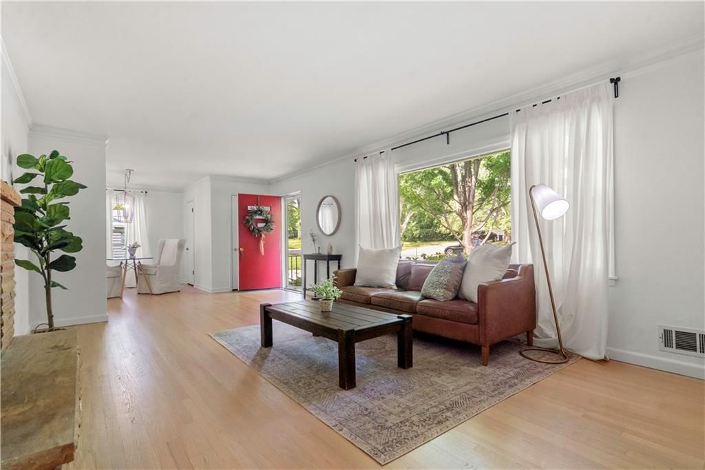 4408 Norwood Avenue — photo 5