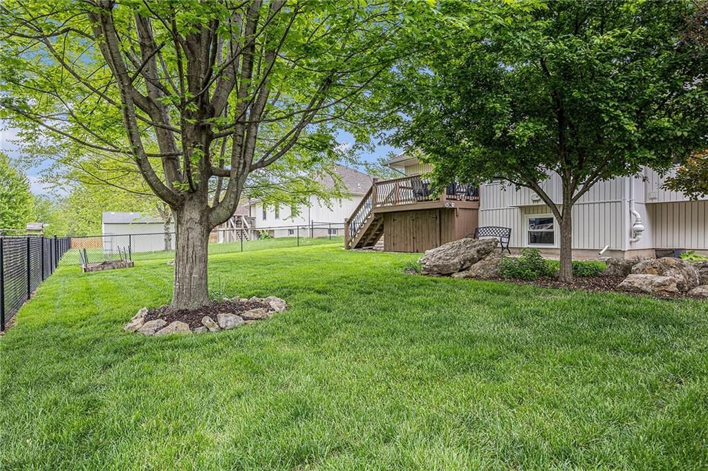 1008 Granada Drive — photo 32
