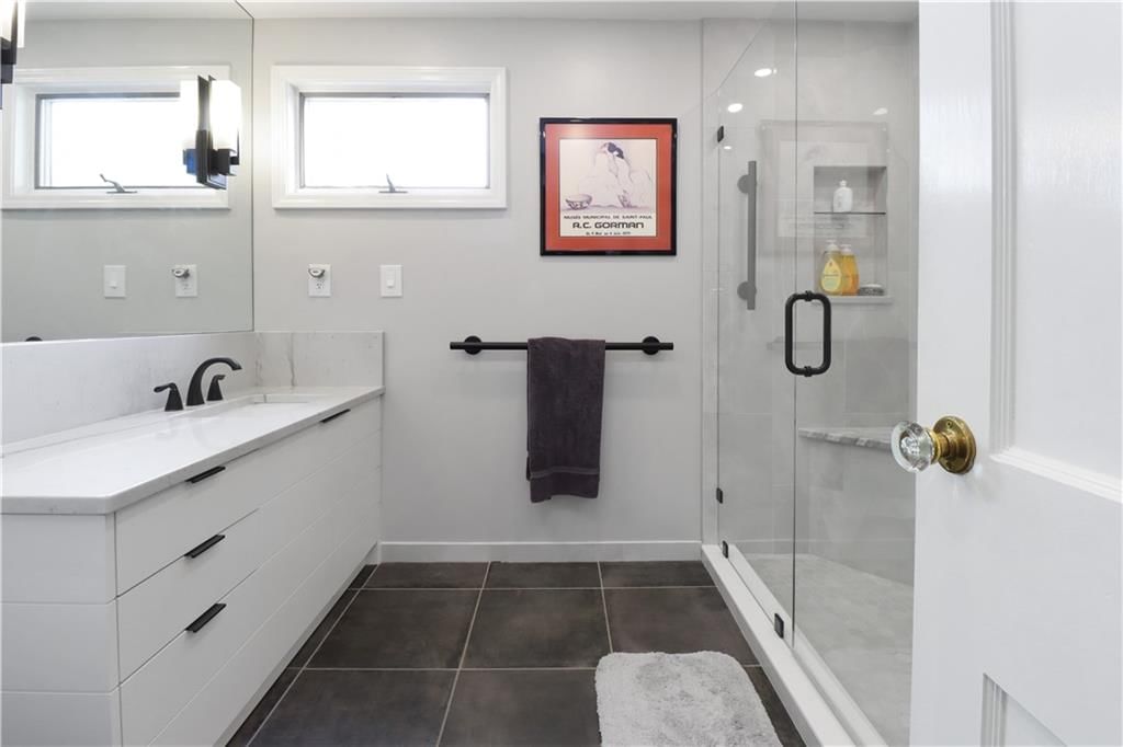 3912 W 68th Street — photo 14
