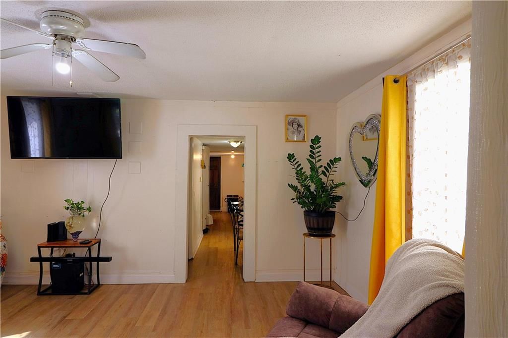 720 Oakland Avenue — photo 10