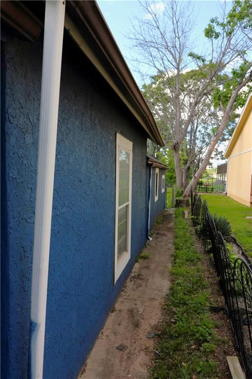 720 Oakland Avenue — photo 22