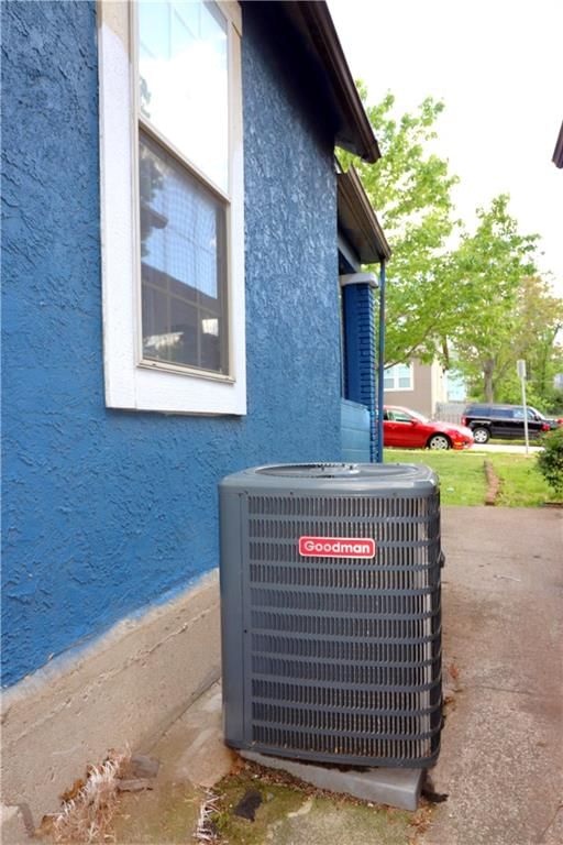 720 Oakland Avenue — photo 24