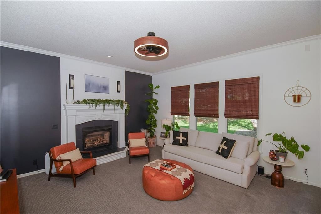920 SW Blazing Star Drive — photo 11