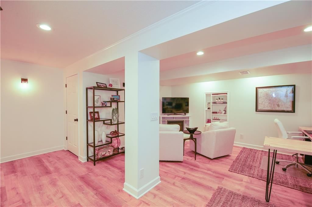 920 SW Blazing Star Drive — photo 16