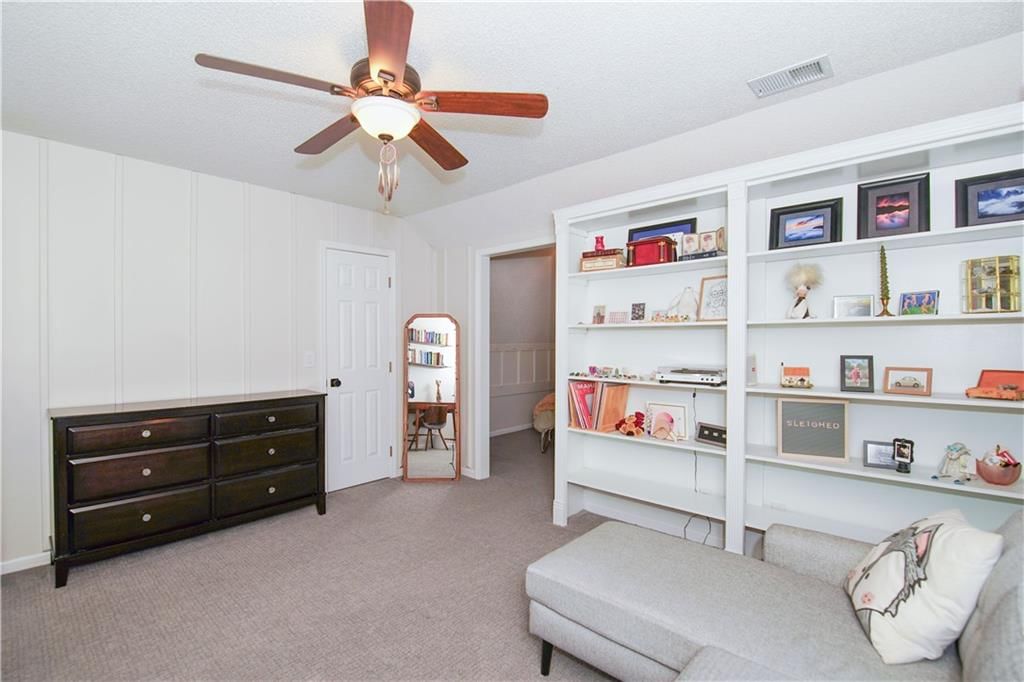 920 SW Blazing Star Drive — photo 26