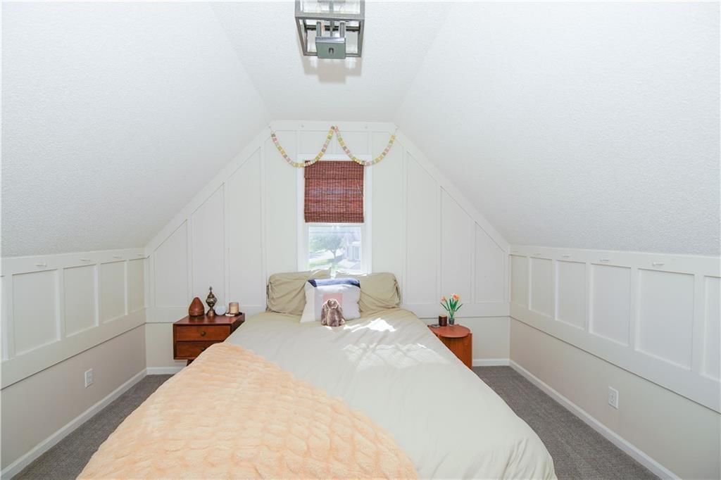 920 SW Blazing Star Drive — photo 28