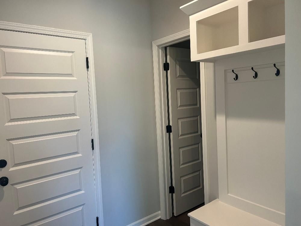 333 S Adams Court — photo 8