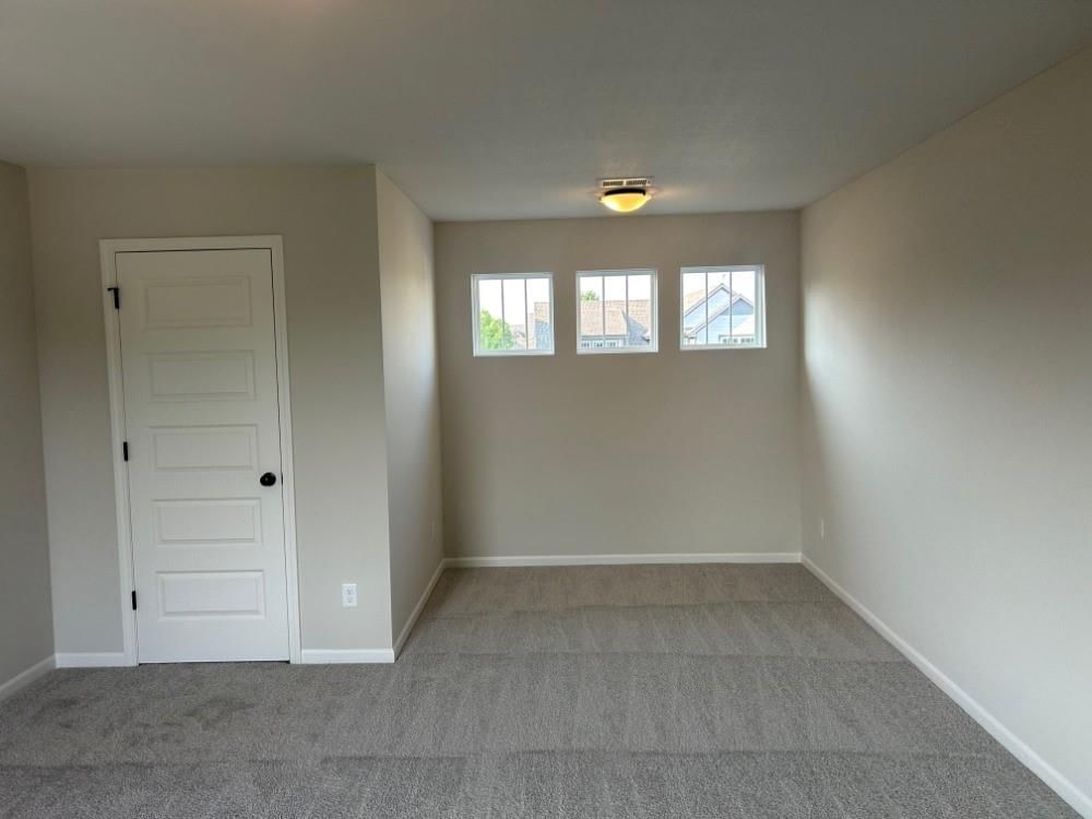 333 S Adams Court — photo 11