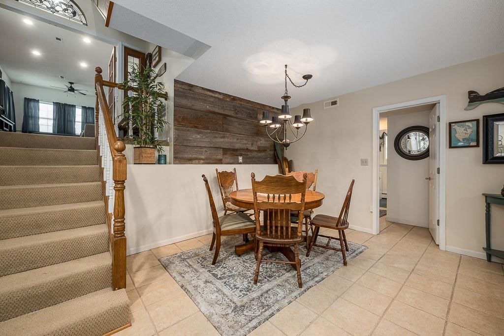 5300 Seminole Court — photo 12