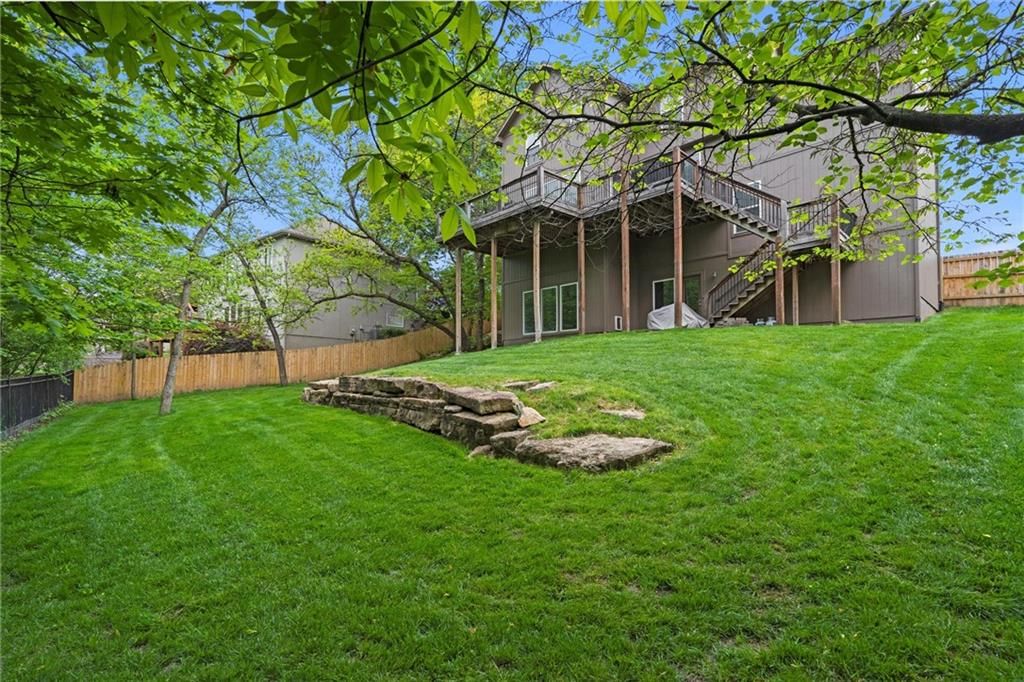 8385 Frederick Court — photo 36