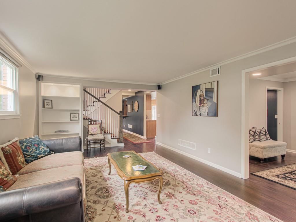 1004 Tam O Shanter Drive — photo 7