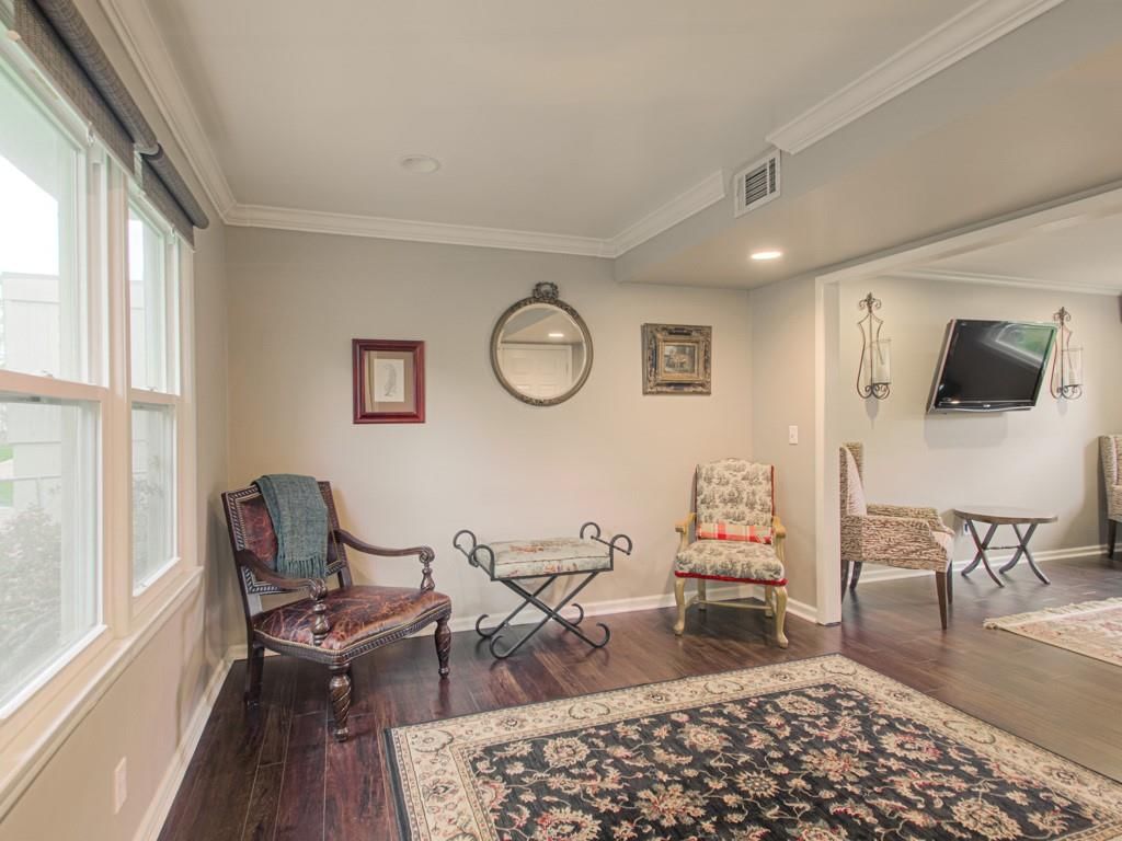 1004 Tam O Shanter Drive — photo 9