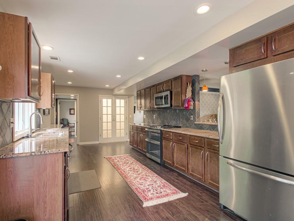 1004 Tam O Shanter Drive — photo 11