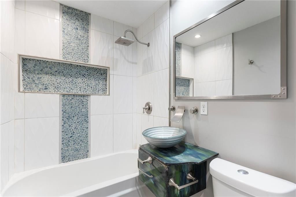 8111 Orville Avenue — photo 21