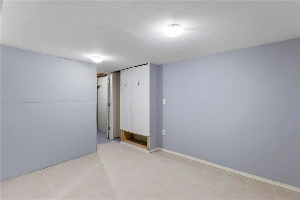 8111 Orville Avenue — photo 29