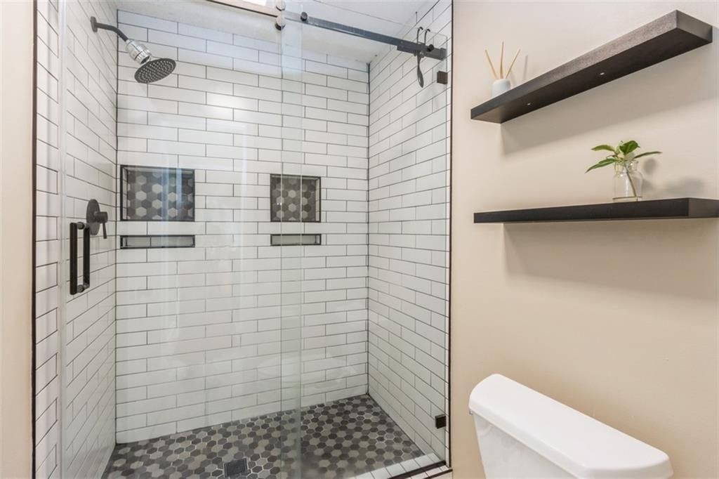 22503 W 64th Terrace — photo 16