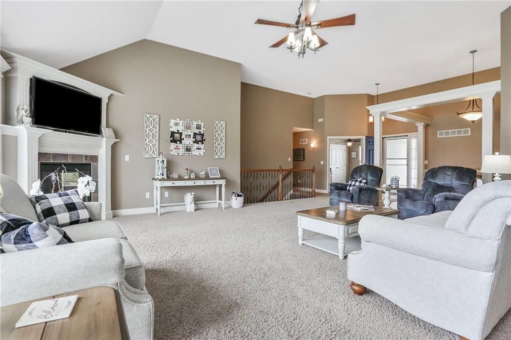 1209 N Old Mill Road — photo 4