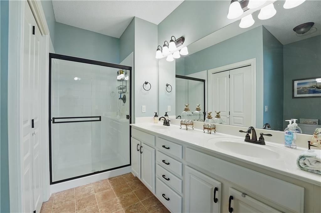 22506 W 72nd Street — photo 13