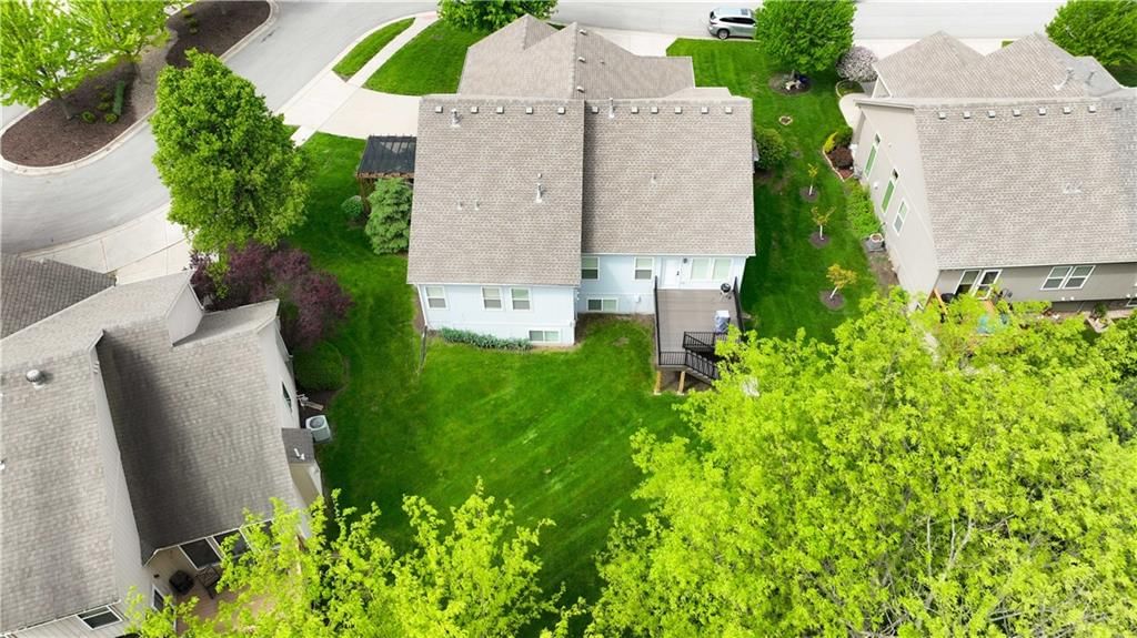 22506 W 72nd Street — photo 23