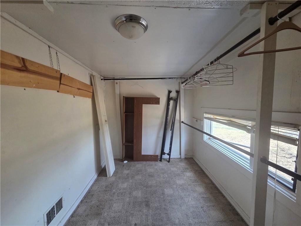 329 S Center Street — photo 13