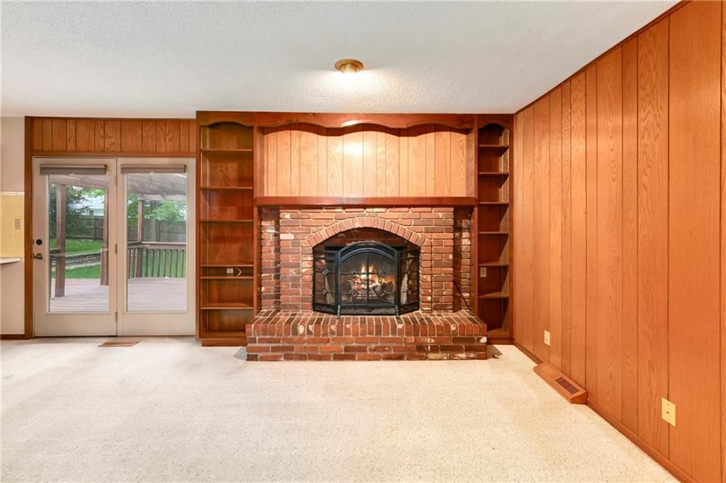 Photo 17 of 42 - 2217 Kingman Street