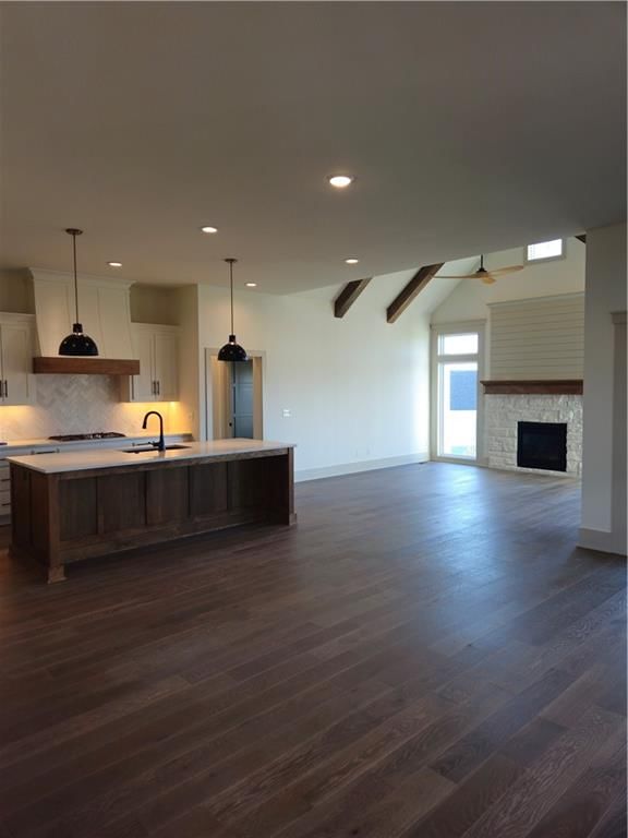 13415 W 174th Terrace — photo 2