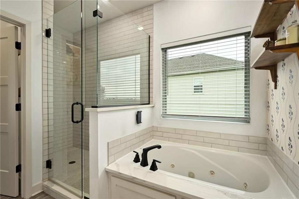 11241 N Bristol Avenue — photo 18