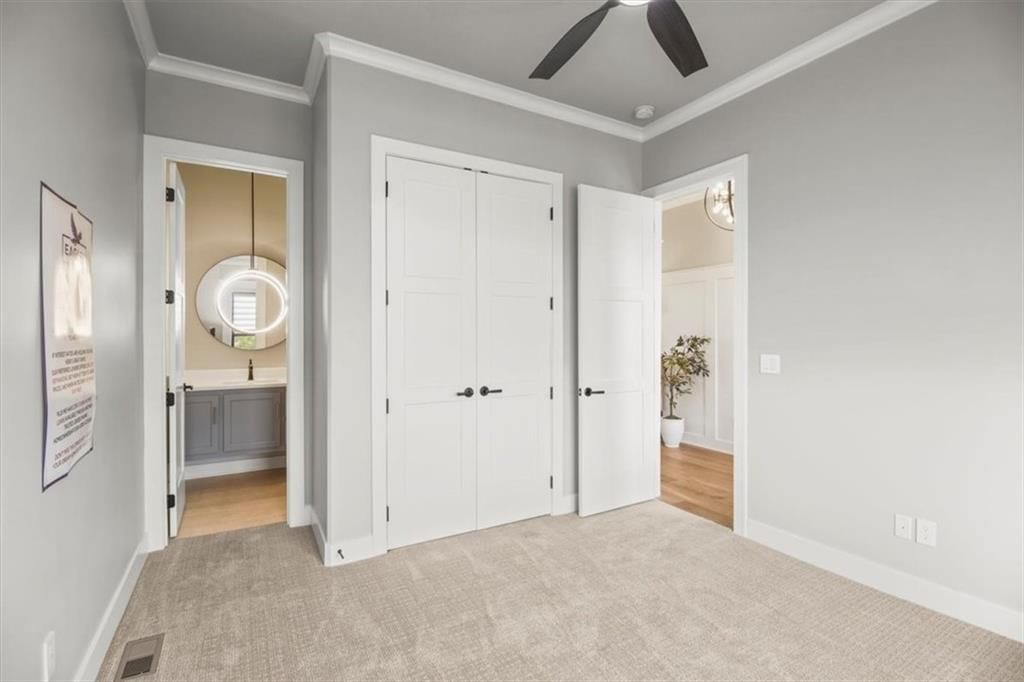 424 SE Maxwell Drive — photo 7