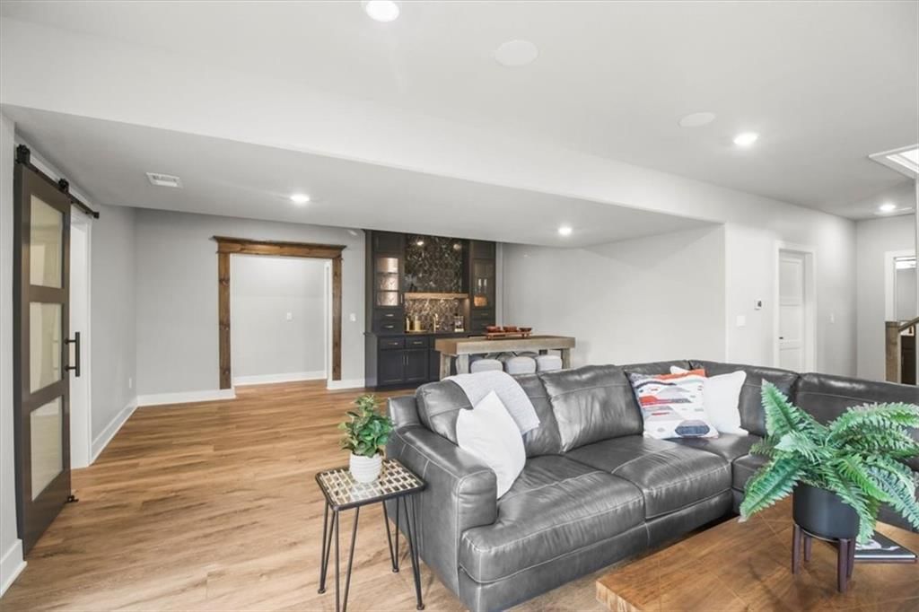 424 SE Maxwell Drive — photo 33