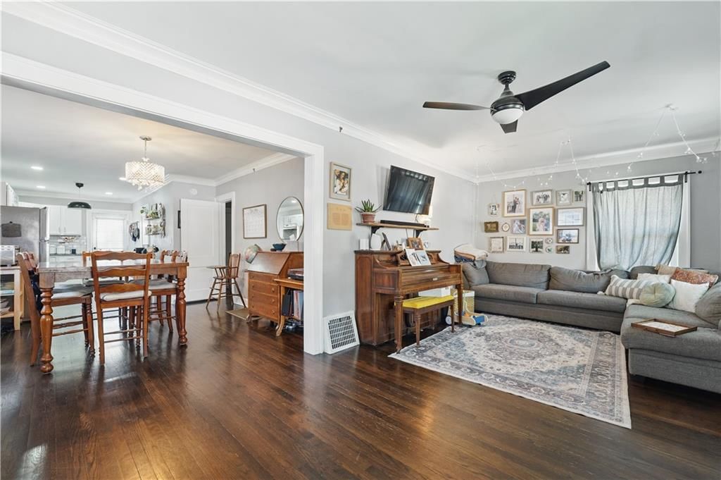 123 S Chelsea Avenue — photo 9