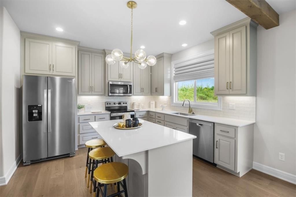 417 SE Maxwell Drive — photo 16