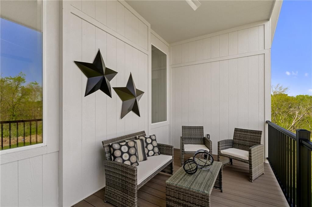 704 SE 21st Street — photo 57