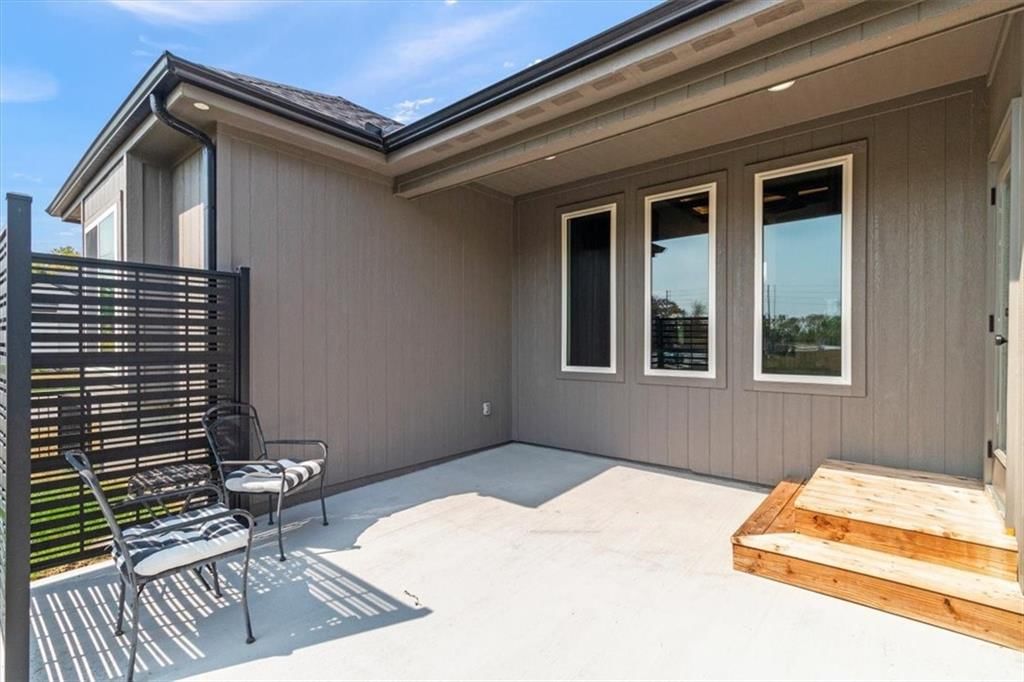 4316 SE Adams Drive — photo 32