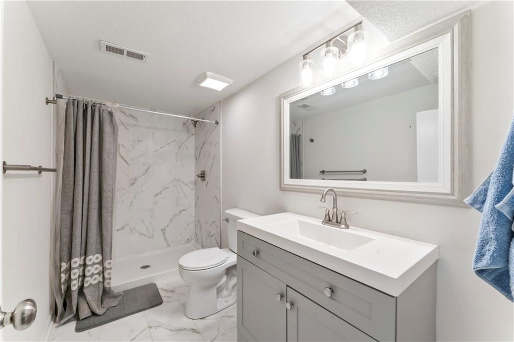 9508 Grandview Street — photo 32