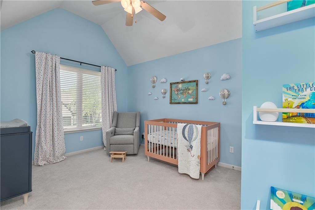 6195 N White Oak Drive — photo 33