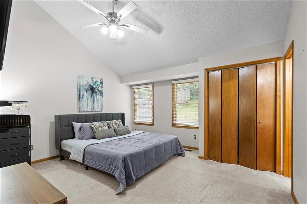 Photo 17 of 26 - 4209 NW 65th Street