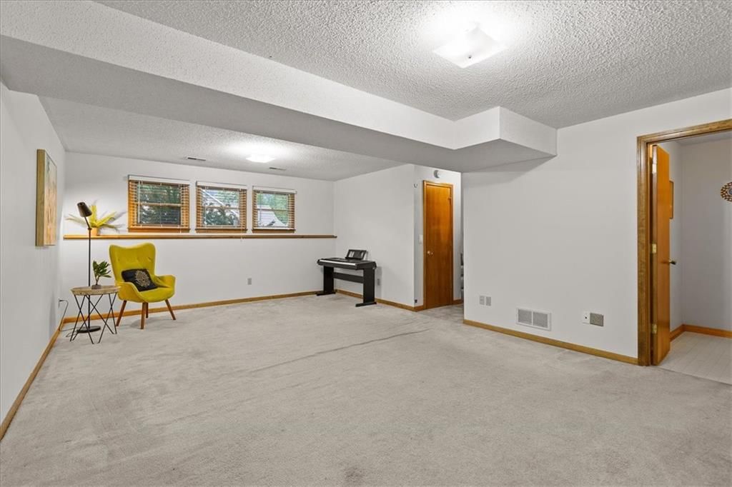 Photo 22 of 26 - 4209 NW 65th Street