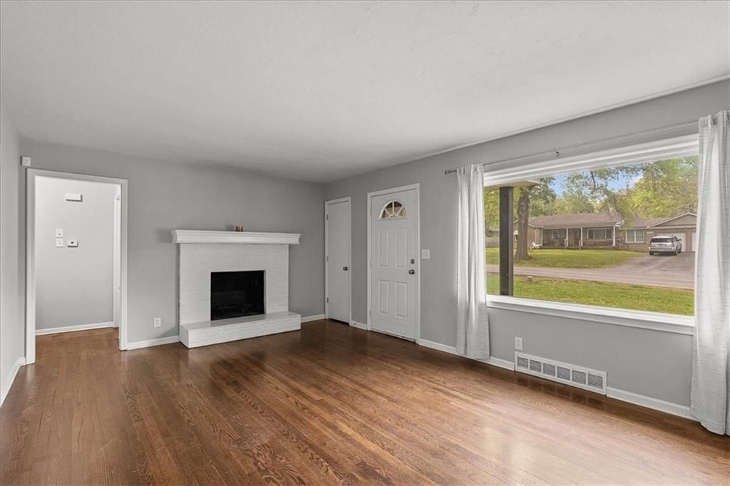 8709 E 79th Street — photo 5