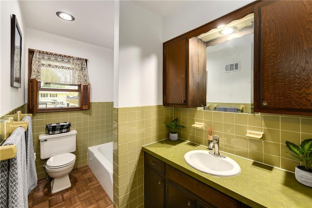 1303 Vilas Street — photo 30