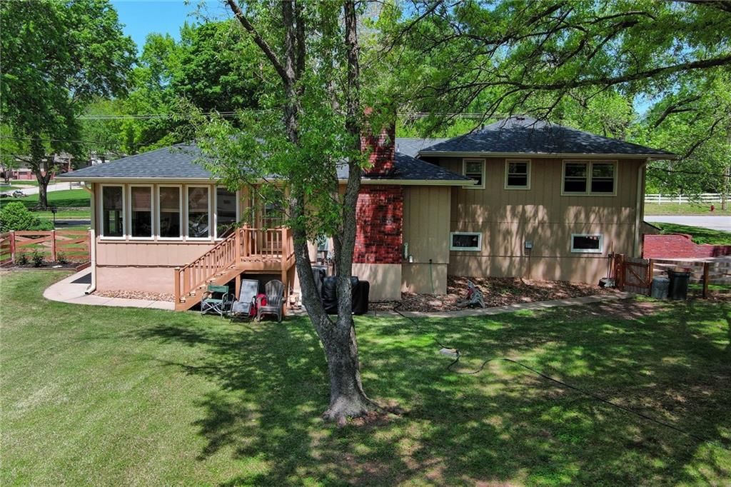 1303 Vilas Street — photo 42